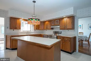 11 Tenby Rd, Havertown, PA 19083 - Photo 12