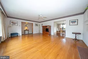 11 Tenby Rd, Havertown, PA 19083 - Photo 8