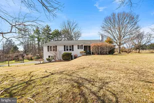 23 Clayton Park, Glen Mills, PA 19342 - Photo 2