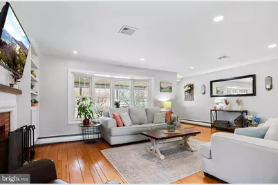 23 Clayton Park, Glen Mills, PA 19342 - Photo 6