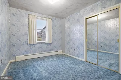 110 S New Ardmore Avenue, Broomall, PA 19008 - Photo 18