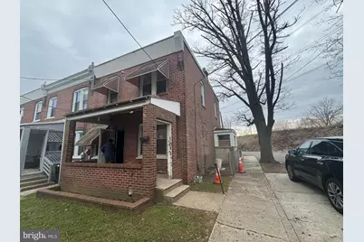 231 Hamilton Avenue, Darby, PA 19023 - Photo 2