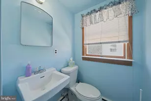 1323 Morton Ave, Folsom, PA 19033 - Photo 16