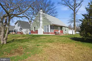 1323 Morton Ave, Folsom, PA 19033 - Photo 28