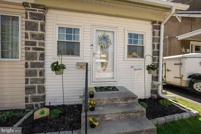 217 Harding Avenue, Havertown, PA 19083 - Photo 1