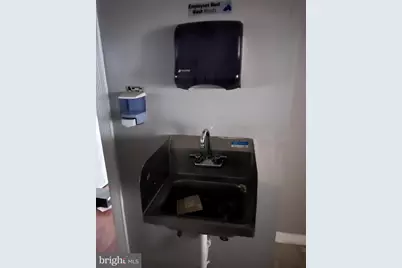 3721 Garrett Road, Upper Darby, PA 19082 - Photo 4