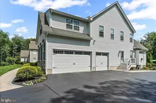 882 Shavertown Rd, Garnet Valley, PA 19060 - Photo 30
