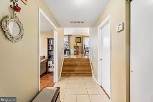 1424 Brierwood Rd, Havertown, PA 19083 - Photo 2