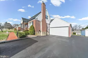 208 2nd Ave, Broomall, PA 19008 - Photo 4