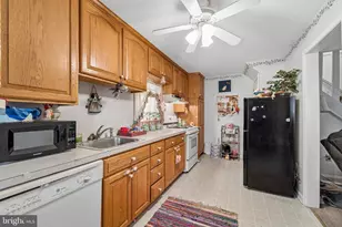 309 E Dutton Mill Rd, Brookhaven, PA 19015 - Photo 4