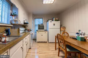 3210 Highland Ave, Drexel Hill, PA 19026 - Photo 10