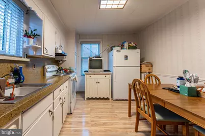 3210 Highland Avenue, Drexel Hill, PA 19026 - Photo 10