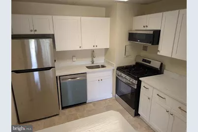 1030 E Lancaster Ave #410, Bryn Mawr, PA 19010 - Photo 6