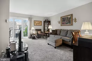 302 Painters Crossing, Chadds Ford, PA 19317 - Photo 2