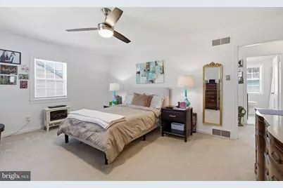 417 Hastings Avenue, Havertown, PA 19083 - Photo 18