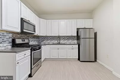 1421 E 11th Street, Crum Lynne, PA 19022 - Photo 8