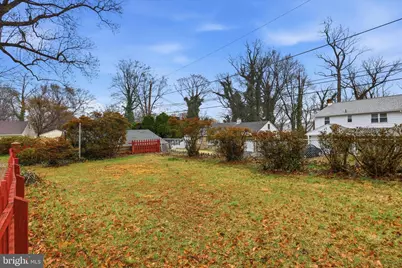 317 E Glenolden Avenue, Glenolden, PA 19036 - Photo 16