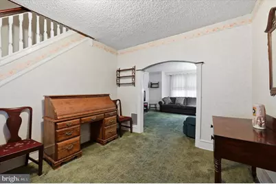 317 E Glenolden Avenue, Glenolden, PA 19036 - Photo 2