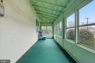 317 E Glenolden Ave, Glenolden, PA 19036 - Photo 12