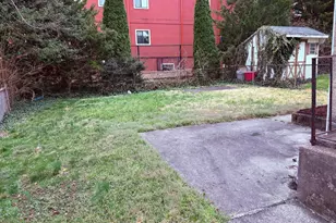 3406 Oak Ln, Brookhaven, PA 19015 - Photo 4