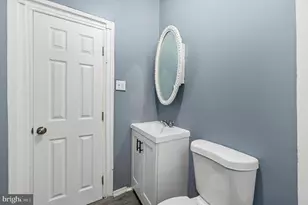 1110 Morton Ave, Chester, PA 19013 - Photo 10