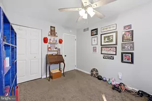 5200 Hilltop Dr, Brookhaven, PA 19015 - Photo 20