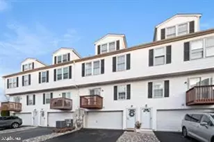 15 Riverwatch Ct, Essington, PA 19029 - Photo 10