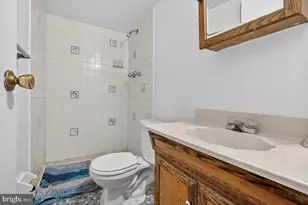 100 E Glenolden Ave, Glenolden, PA 19036 - Photo 18