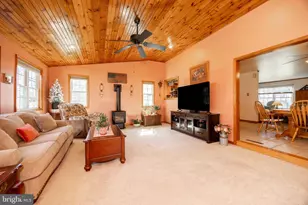 4008 Washington Dr, Upper Chichester, PA 19061 - Photo 18