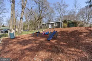 352 S New Middletown Rd, Media, PA 19063 - Photo 36