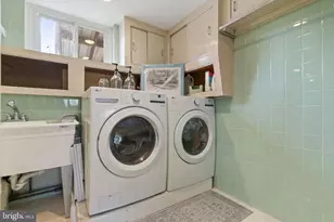 352 S New Middletown Rd, Media, PA 19063 - Photo 30