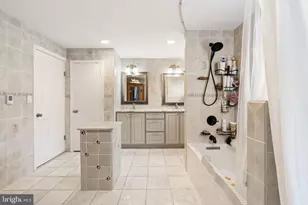 352 S New Middletown Rd, Media, PA 19063 - Photo 16