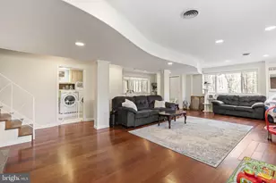 352 S New Middletown Rd, Media, PA 19063 - Photo 28