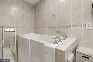 352 S New Middletown Rd, Media, PA 19063 - Photo 20