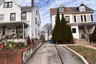 17 Walnut St, Clifton Heights, PA 19018 - Photo 2