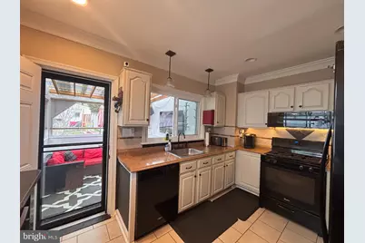 17 Walnut Street, Clifton Heights, PA 19018 - Photo 12