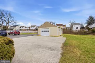 253 Saxer Ave, Springfield, PA 19064 - Photo 40