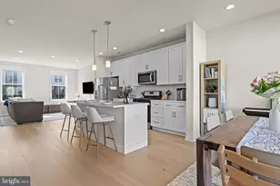 604 Hoopes Ln, Media, PA 19063 - Photo 2