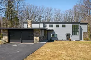 410 Sandy Bank Rd, Media, PA 19063 - Photo 2