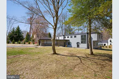 410 Sandy Bank Road, Media, PA 19063 - Photo 2