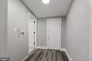 2314 W 3rd St, Chester, PA 19013 - Photo 16