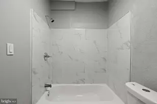 2314 W 3rd St, Chester, PA 19013 - Photo 18