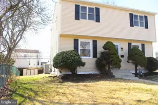 307 Park Cir, Norwood, PA 19074 - Photo 2