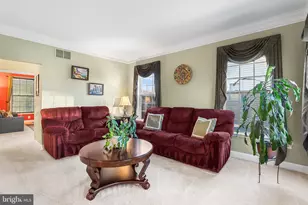 501 Cory Ln, Aston, PA 19014 - Photo 12