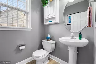 501 Cory Ln, Aston, PA 19014 - Photo 14