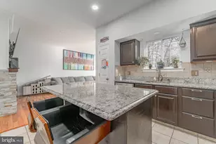 4 Cannon Ct, Upper Chichester, PA 19061 - Photo 16