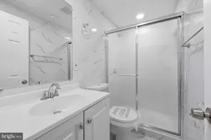 1335 Green St, Marcus Hook, PA 19061 - Photo 14