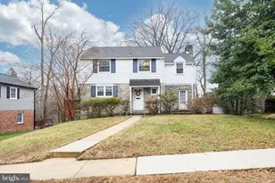 8 Pilgrim Ln, Drexel Hill, PA 19026 - Photo 4