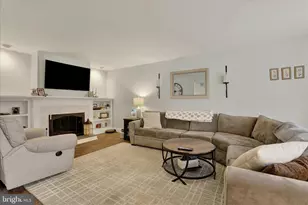 197 E Chelsea Cir, Newtown Square, PA 19073 - Photo 2