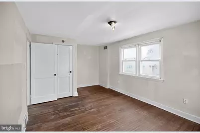 71 S Harwood Avenue, Upper Darby, PA 19082 - Photo 10
